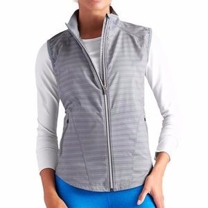 Athleta Gray Stripe Jammin Run Vest XL